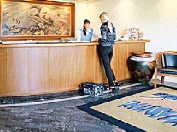 Southside International Motel 4*