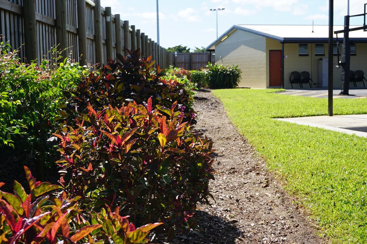 Motel Yal - That Makes A Difference Cairns