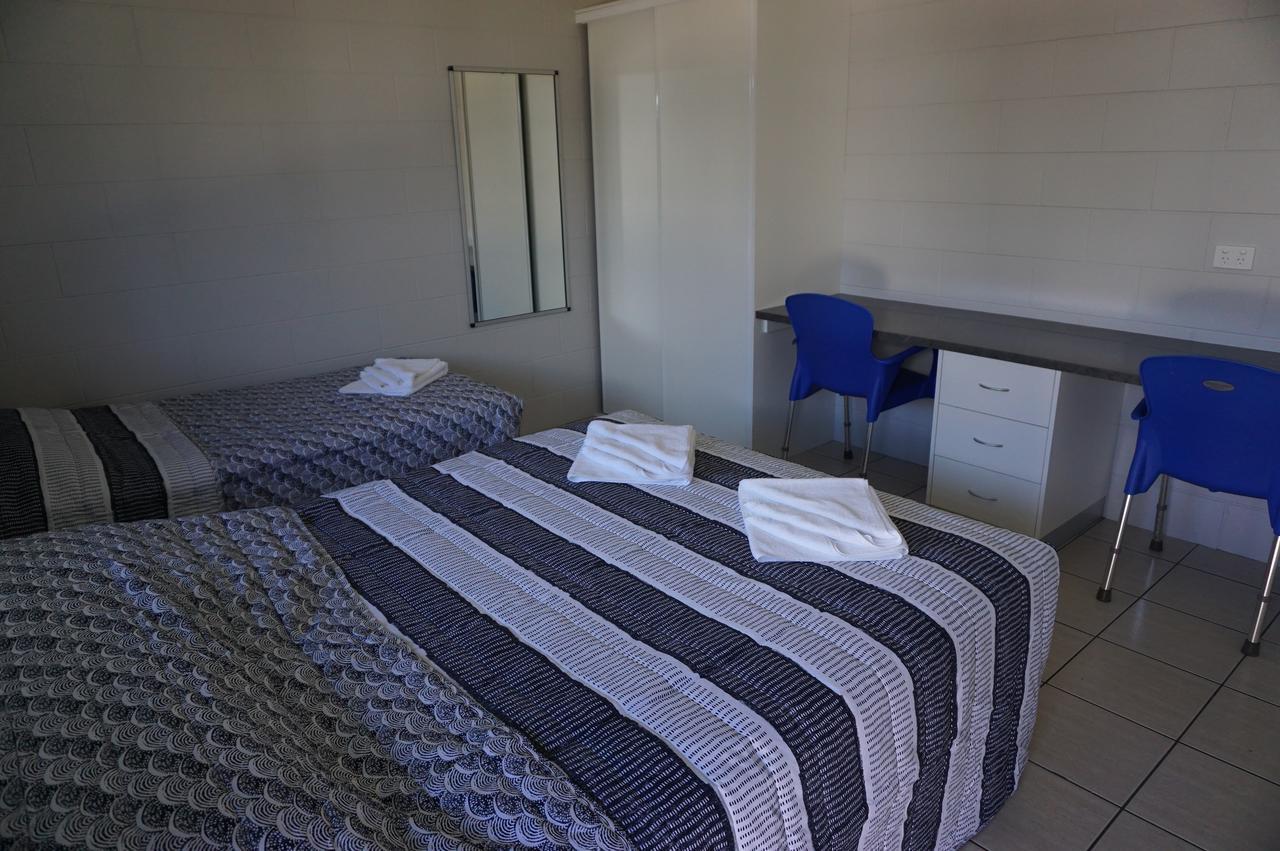 Motel Yal - That Makes A Difference Cairns