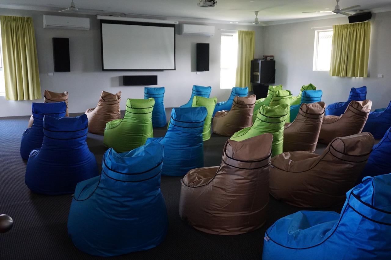 Motel Yal - That Makes A Difference Cairns
