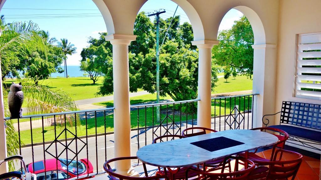 Floriana Villas * Cairns