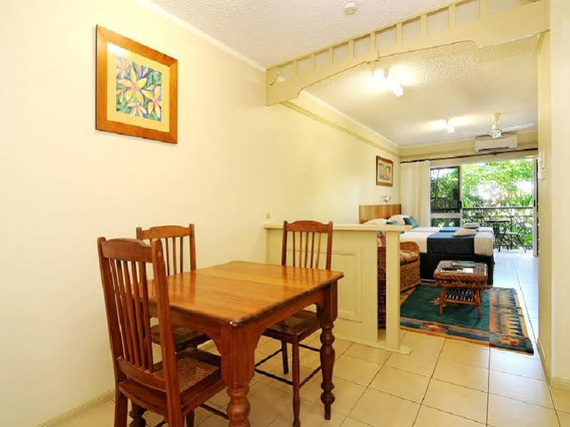 Queenslander &