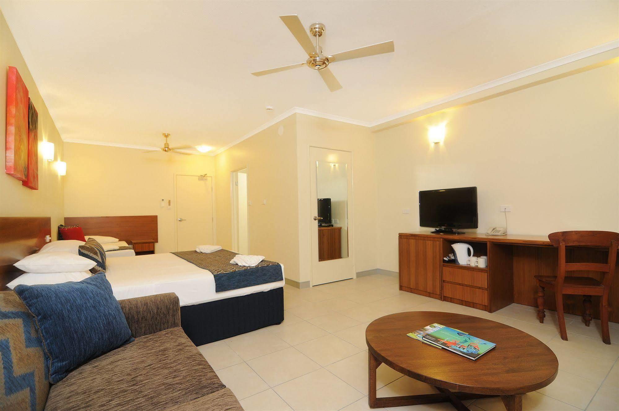 Queenslander & 4*