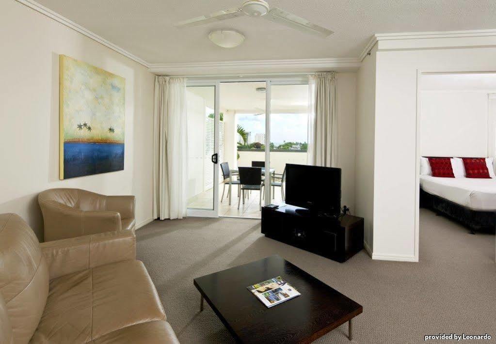 Plaza Official Aparthotel Cairns