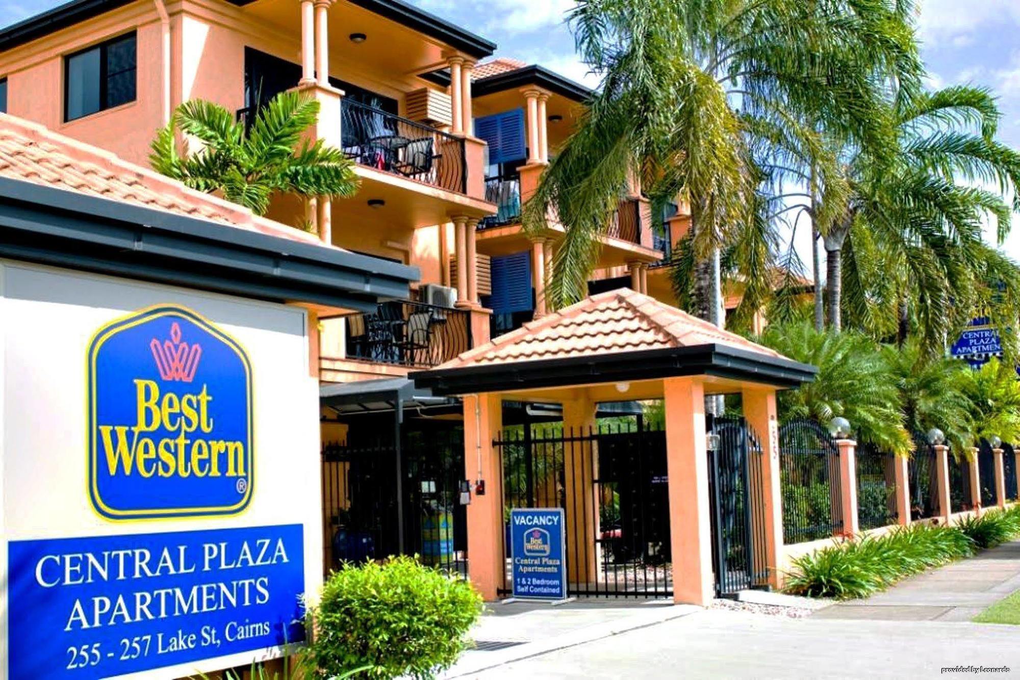 Plaza Cairns
