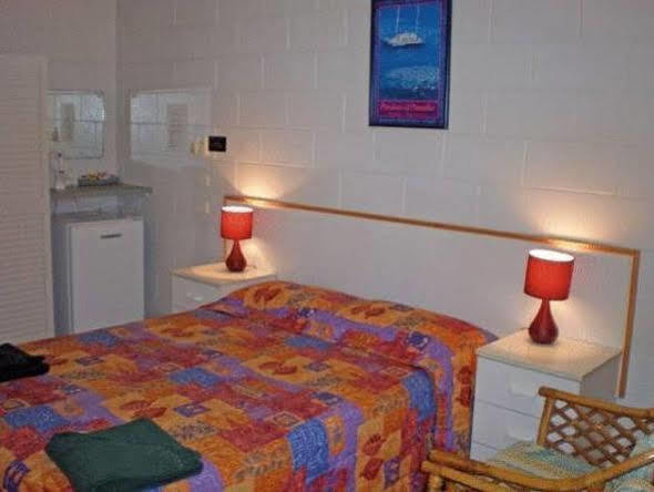 Aparthotel Oasis 3*