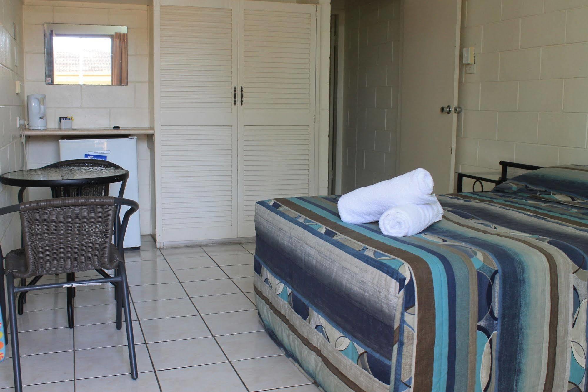 Oasis 3*