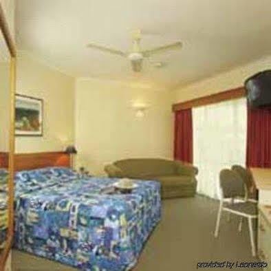 Tropical Queenslander Motel