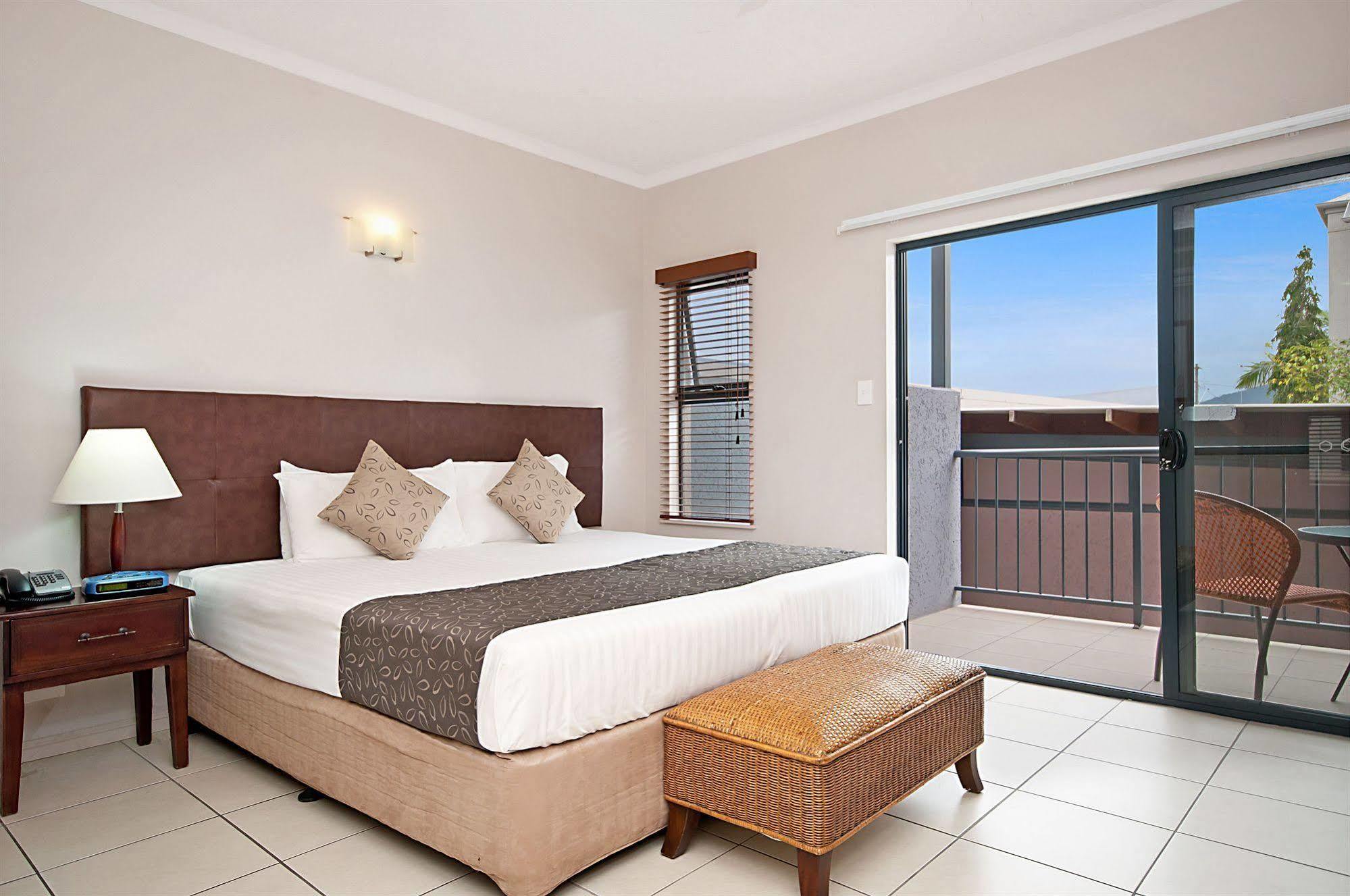 Aparthotel Southern Cross Atrium