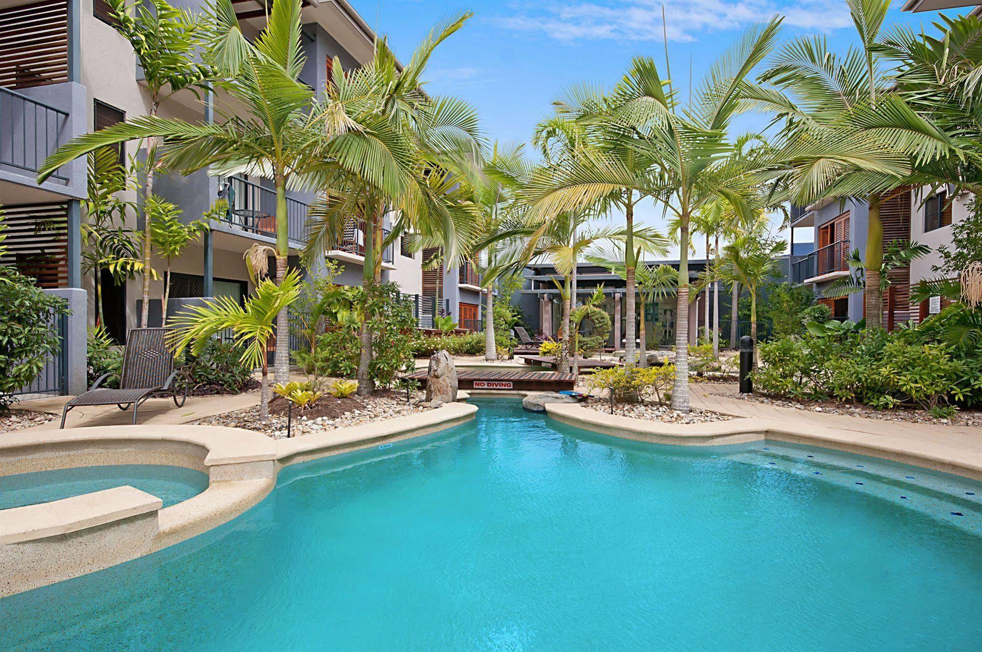 Southern Cross Atrium 4*