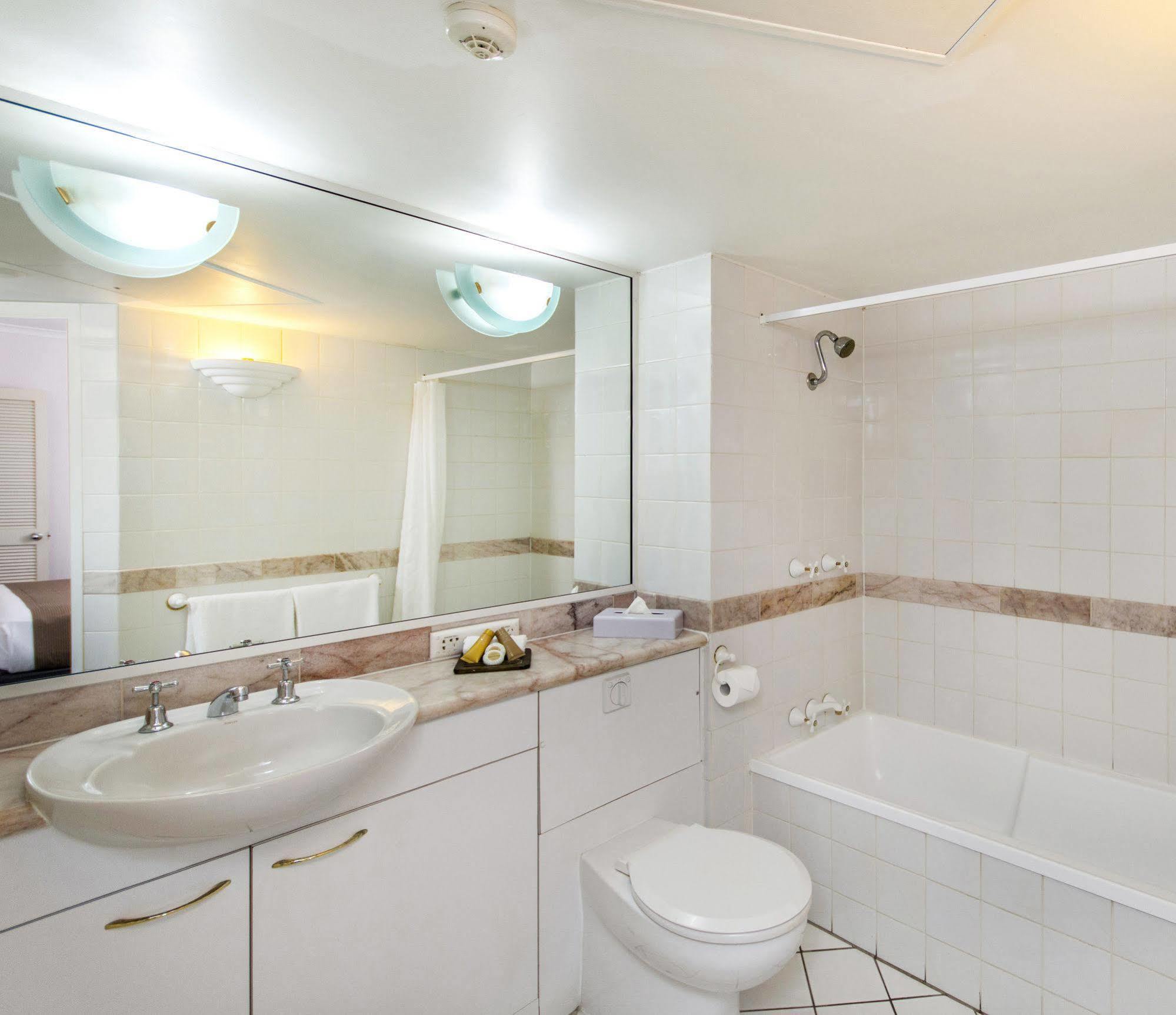 Il Centro 4* Cairns