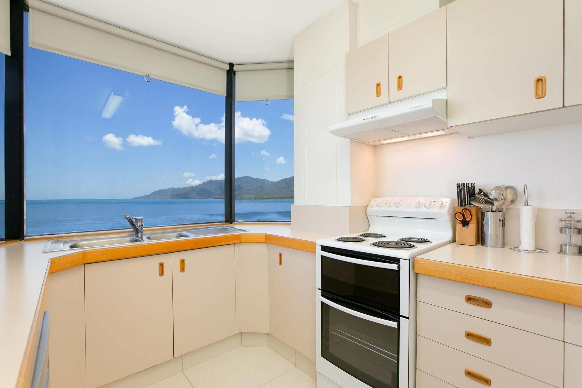Sheridan 3* Cairns