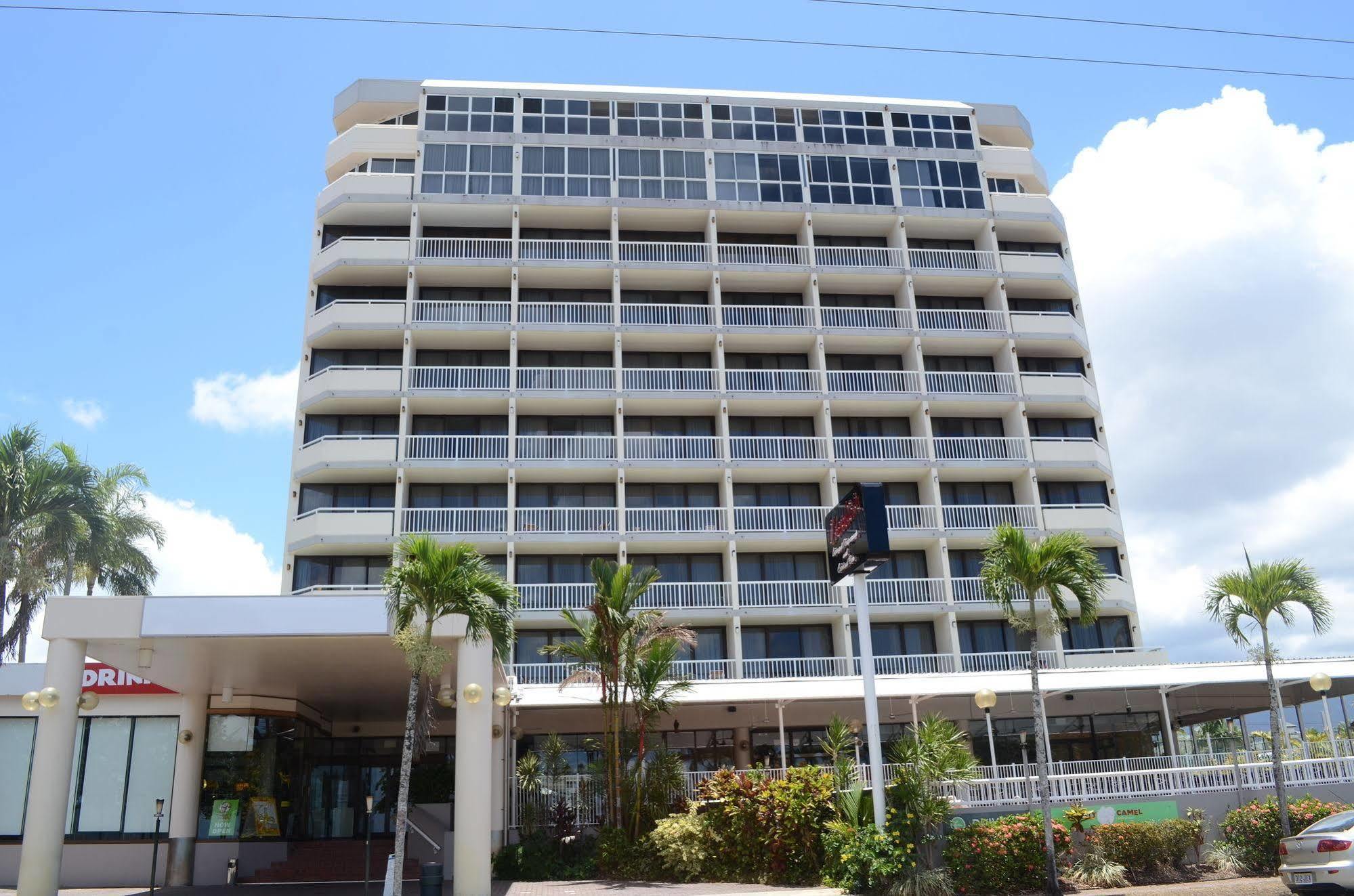 Hotel Acacia Court Cairns