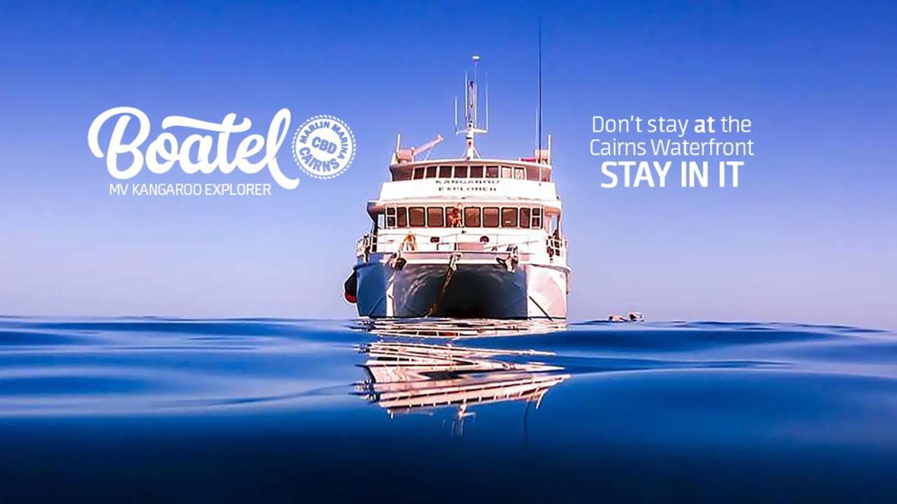 Botel Boatel 3*