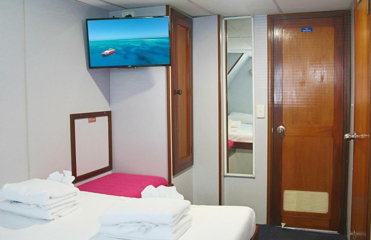 Botel Boatel