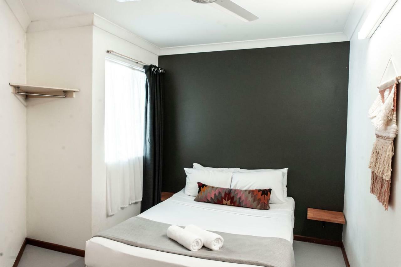 Nomad Aparthotel 3*