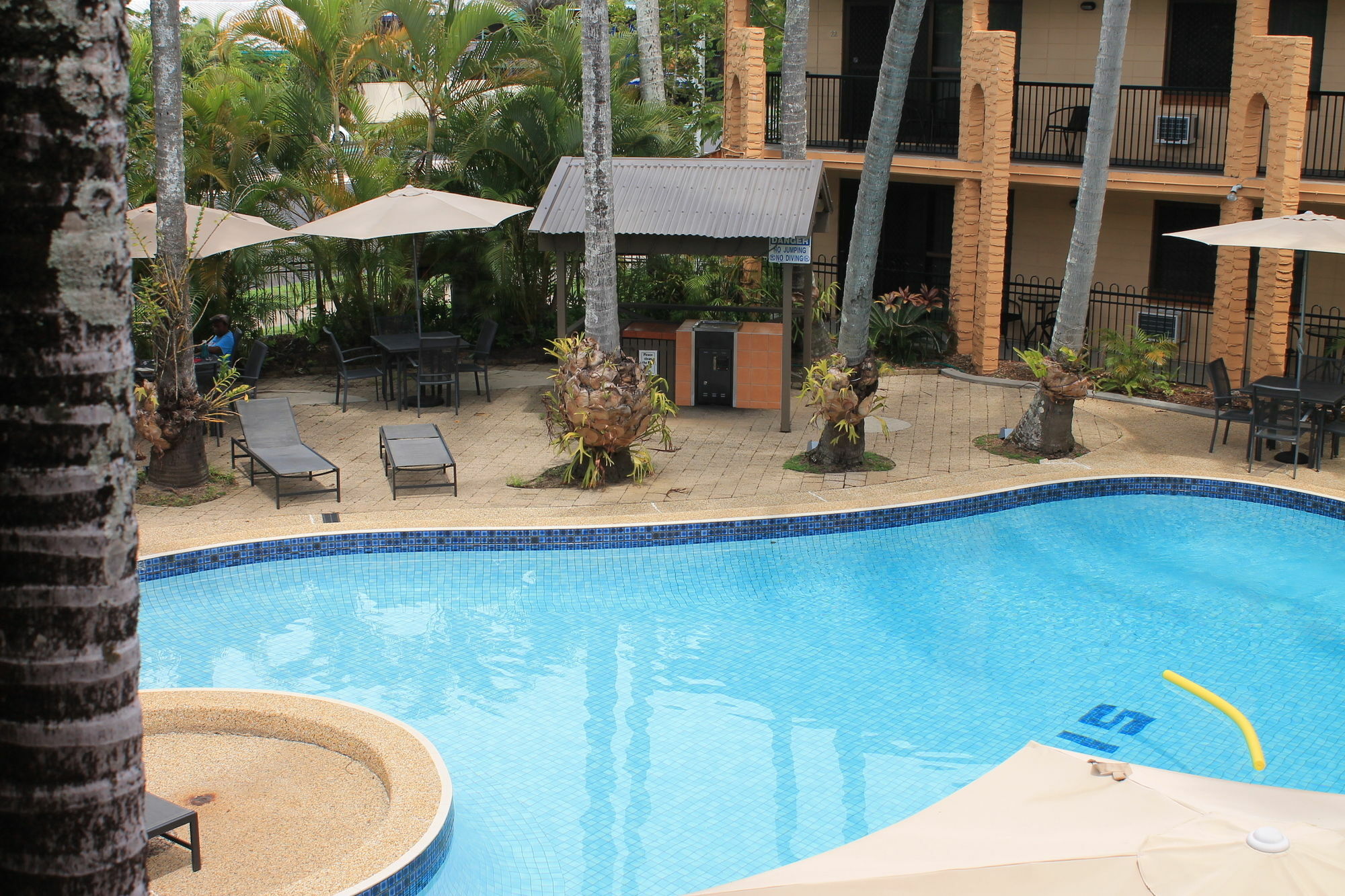 Aparthotel Oasis Cairns