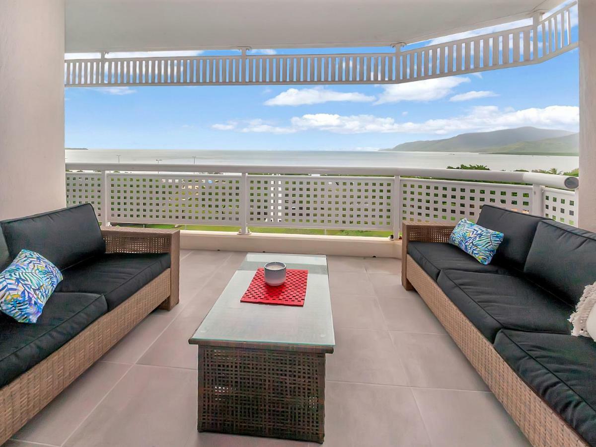 Luxury Waterfront Sea View - Do Not Book Apartment *