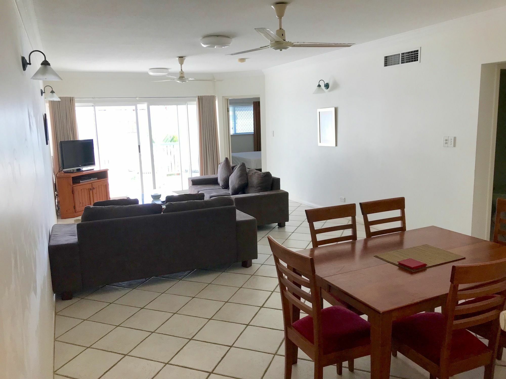 Terraces 4* Cairns