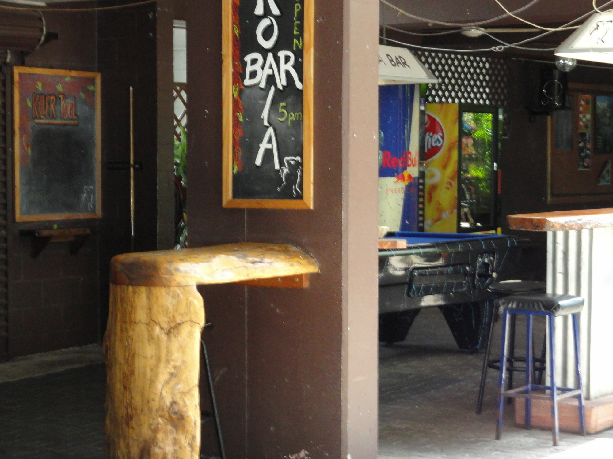 Lake Central Cairns Hotel 3*
