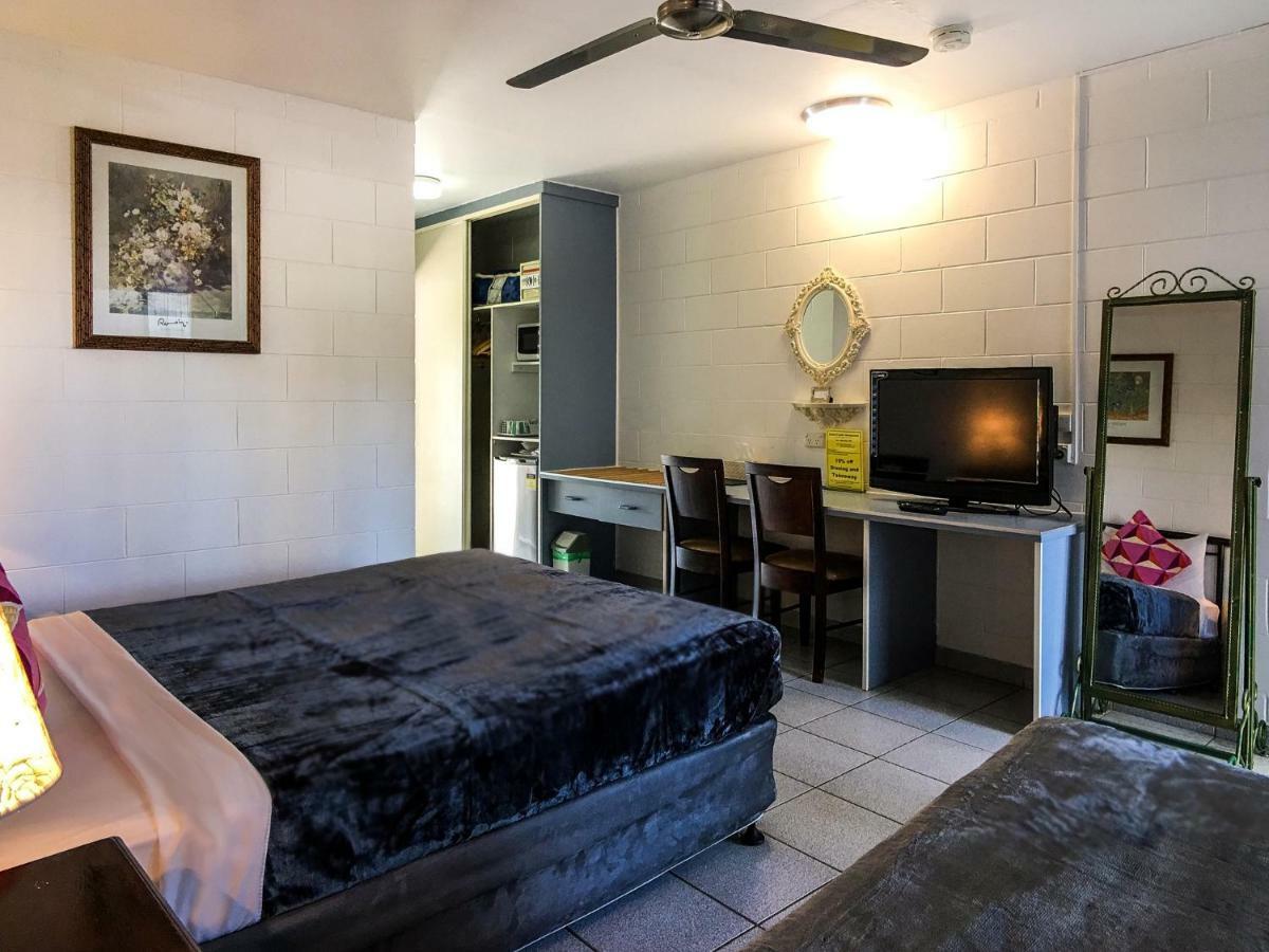 South Motel 3*