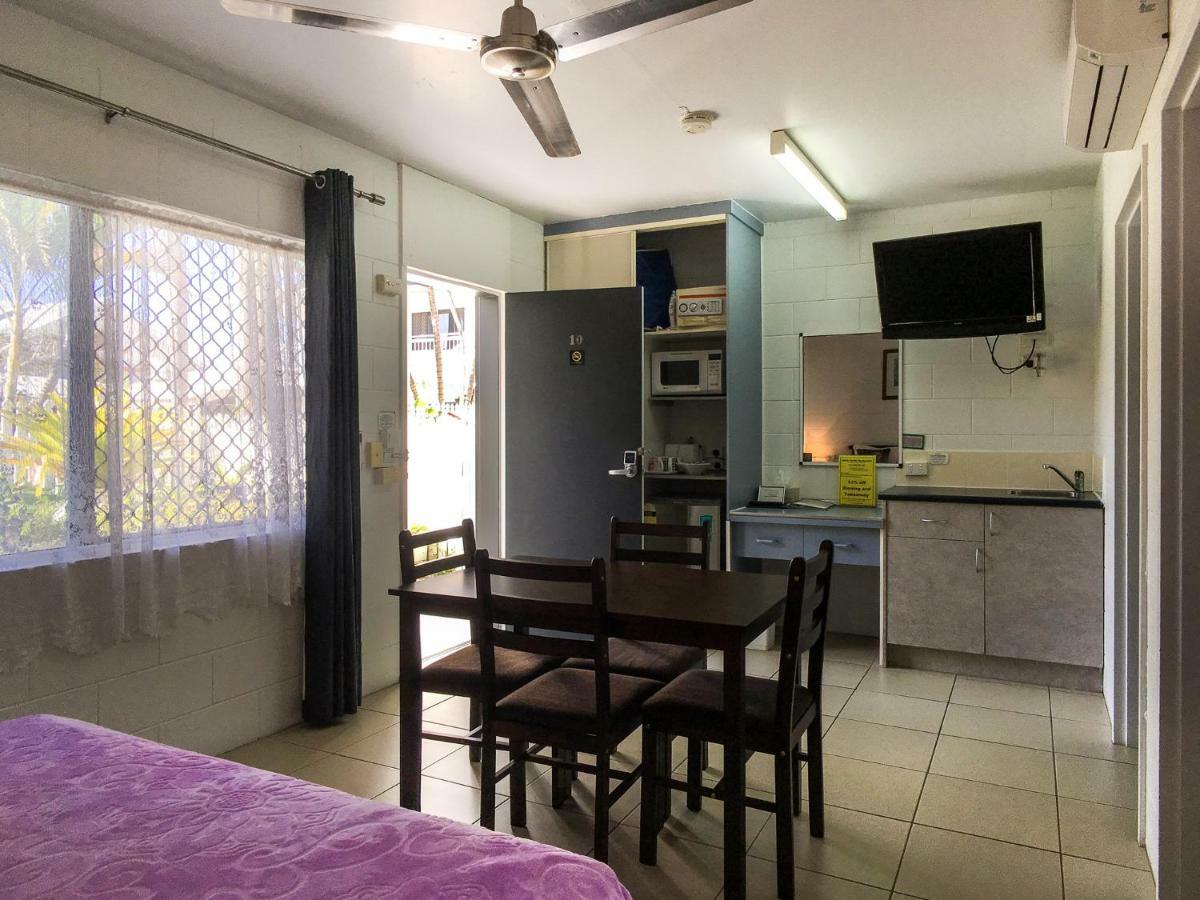 South Cairns
