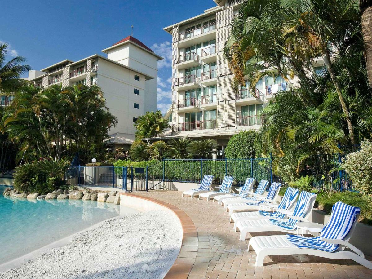 Novotel Oasis Hotel 4*