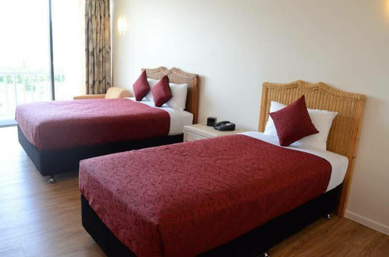 Hotel Acacia Court 4*