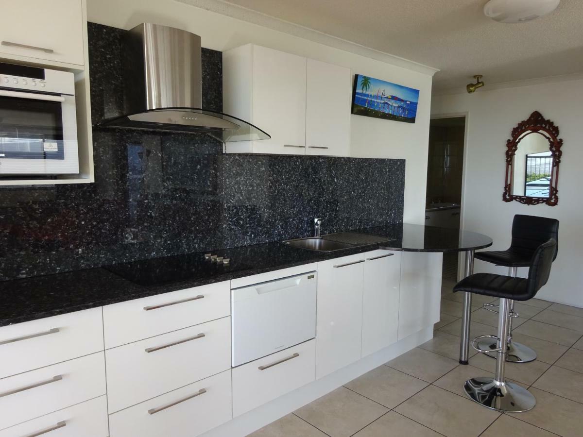 Apartment Esplanade Ocean Views Cairns