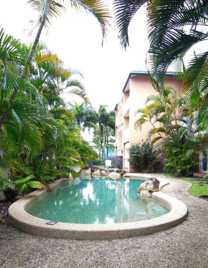 66 Martyn Street Cairns