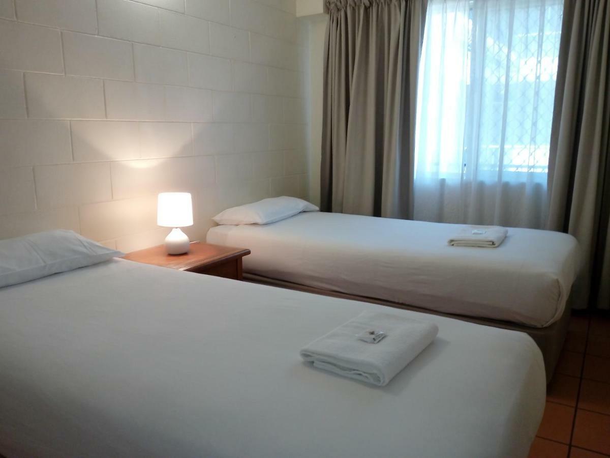 Lake Central Cairns 3* Cairns