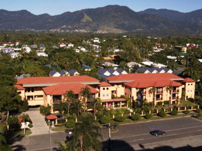 Plaza Aparthotel Cairns
