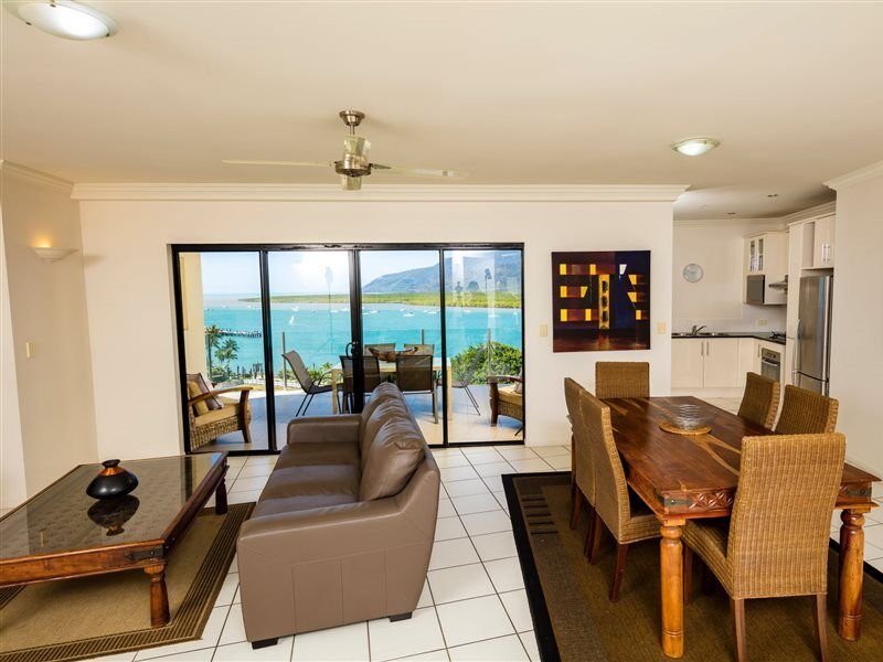 Jack And Newell 4* Cairns