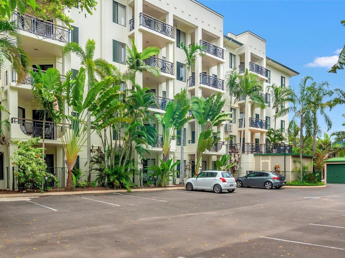 Apartment A Taste Of The Tropics