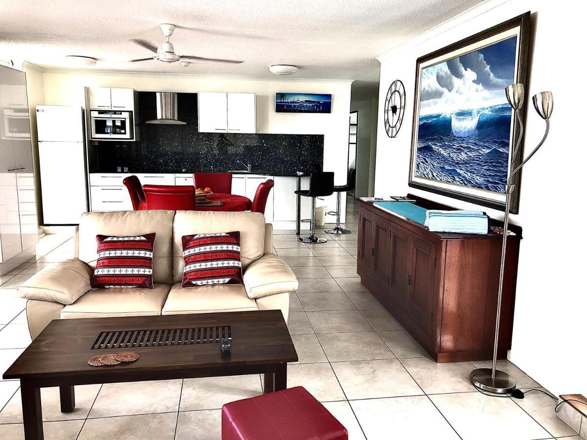 Apartment Esplanade Ocean Views Cairns