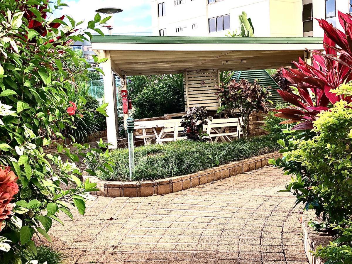 Esplanade Ocean Views Apartment Cairns