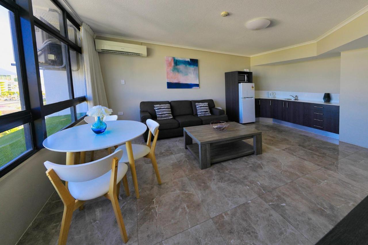 Hotel Sunshine Tower 4*