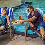 Paradise Palms Resort