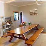 Happytourcairns Sharehouse