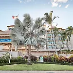 Novotel Cairns Oasis Resort