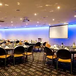 Doubletree By Hilton Cairns