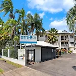 Leafy Solace - A Contemporary Cairns City Hideaway