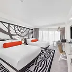 Pullman Cairns International