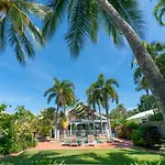 Beach House Cairns