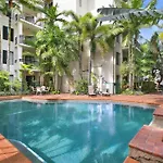 Tropic Towers Apartments