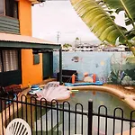 Jjs Backpackers Hostel