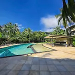 Paradise Palms Resort