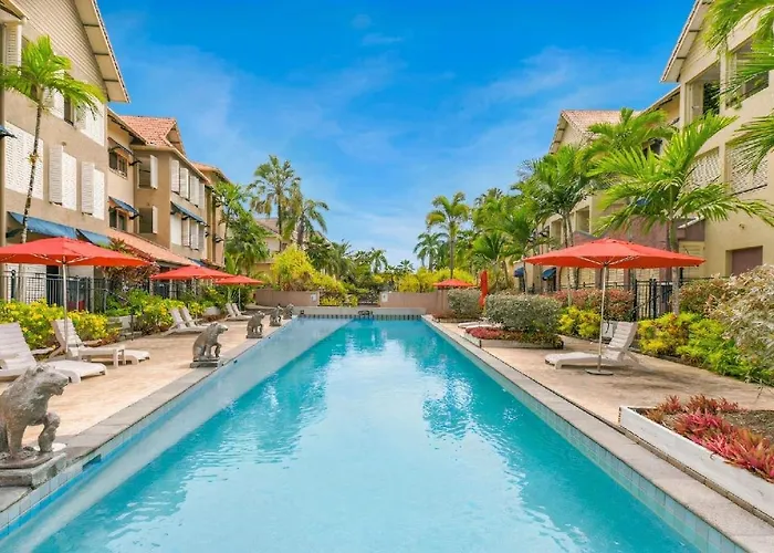 Tropical Reset - Escape To Paradise In Lakes Resort
