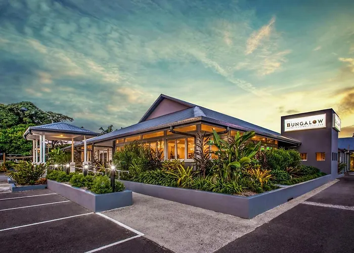 Bungalow Hotel
