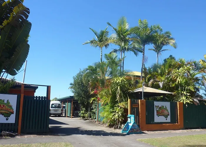 Jjs Backpackers Hostel